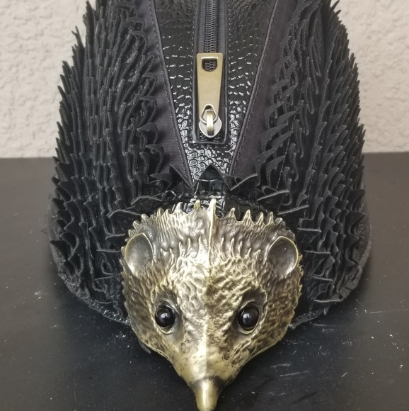 Handbag - Picture 2 of 3